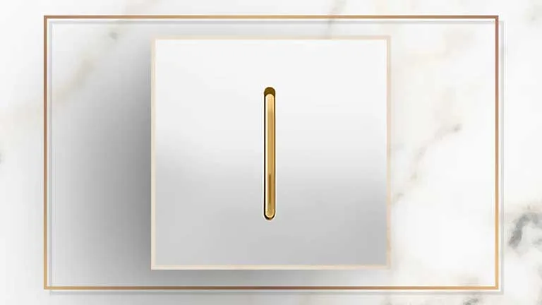 کلید-و-پریز-آسیا-کریستال