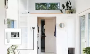 آیفون تصویری آلوا